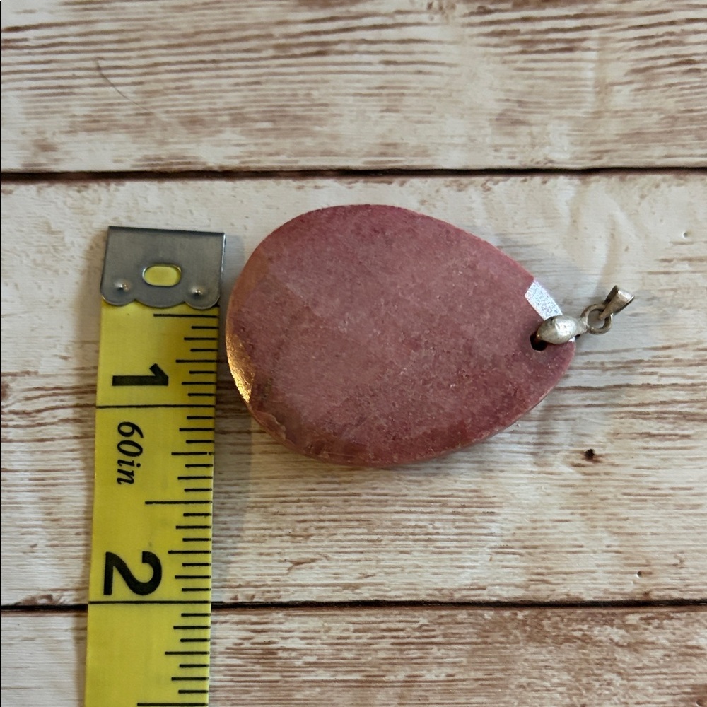 Strawberry Quartz Teardrop Pendant - Picture 4 of 4